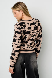 Gimme Khaki & Off-White Knit Sweaters for Fall/Winter