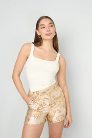 Elegant Sleeveless Knit Top for All Seasons