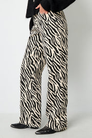 Stylish Black Zebra Stripe Denim Pants for Casual Wear