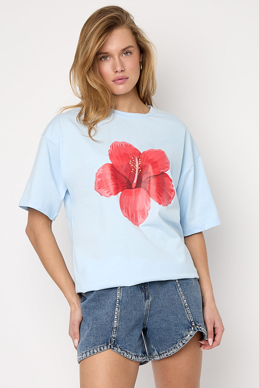 Bloom With Me Oversized T-Shirt - ByFTE