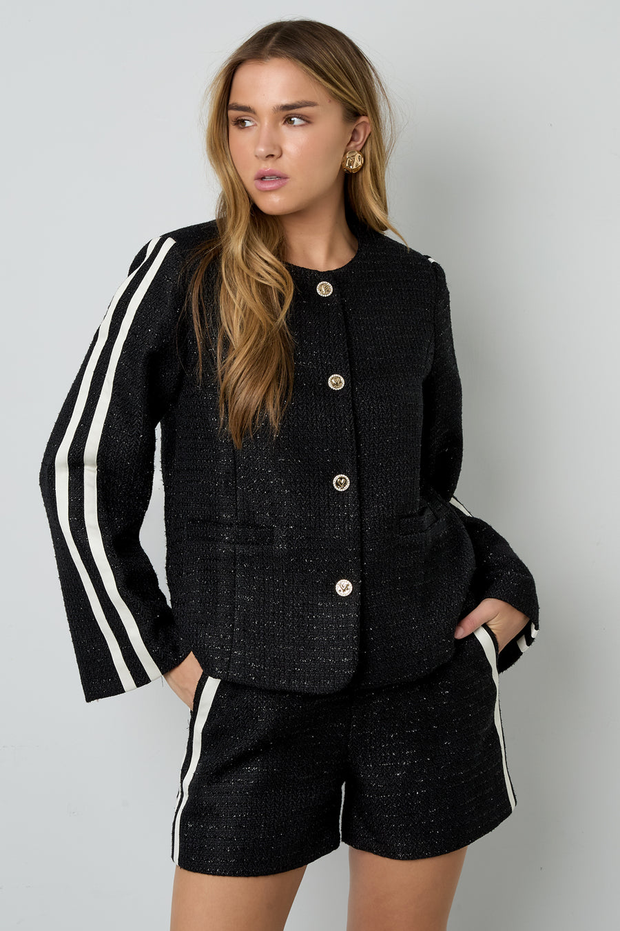 Elegant Plaid Wine Red & Black Jacket for Fall/Winter